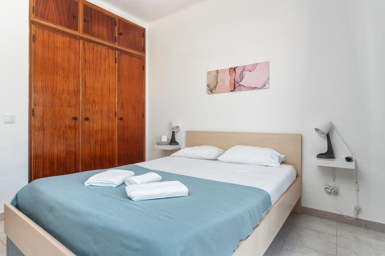 Blife Marya Private Rooms - Airport Stay Фару Экстерьер фото